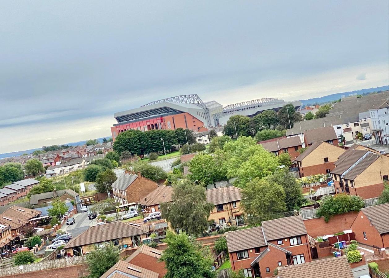 Unique View Of Anfield Stadium - Charming 2 Bedroom Apartment In Liverpool With Parking Exteriér fotografie